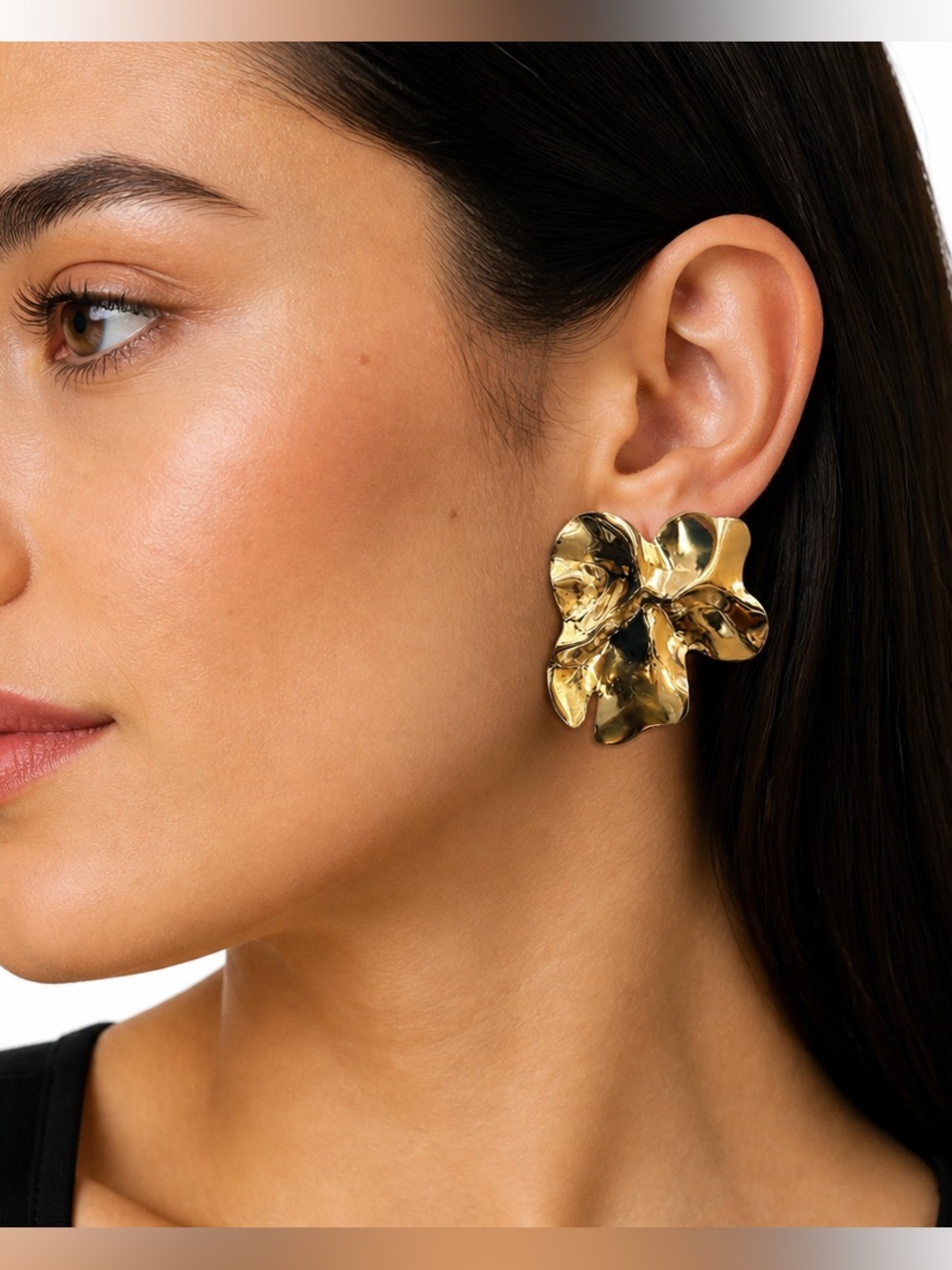 Zara Shiny Gold Floral Cluster Earrings